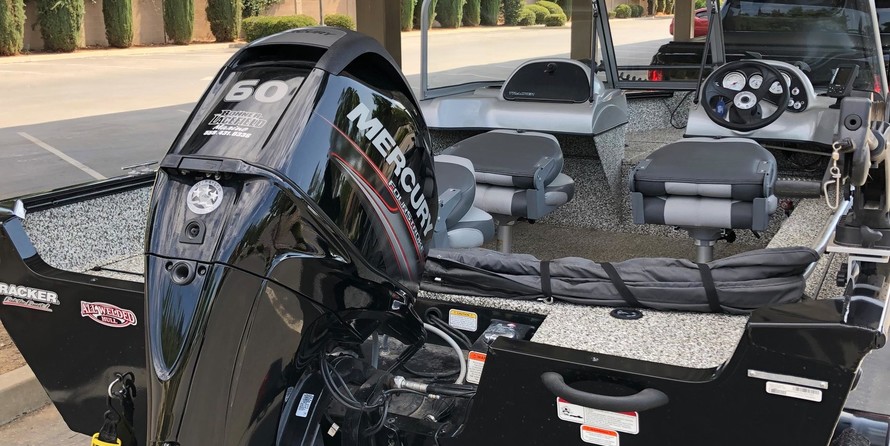 Tracker Pro Guide V-16 WT