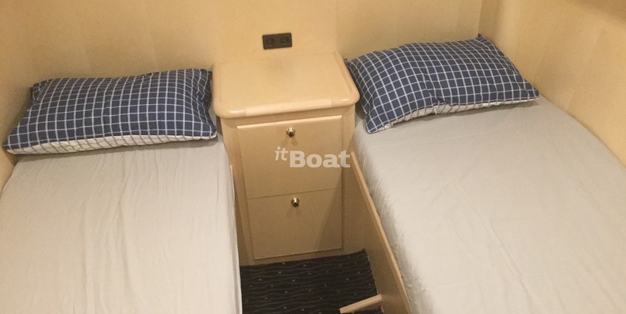 De Alm Almtrawler 1600