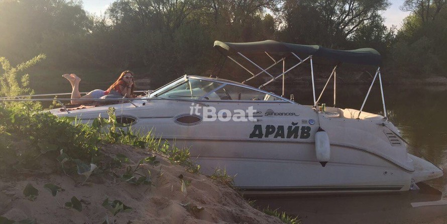 Sea Ray 240 Sundancer