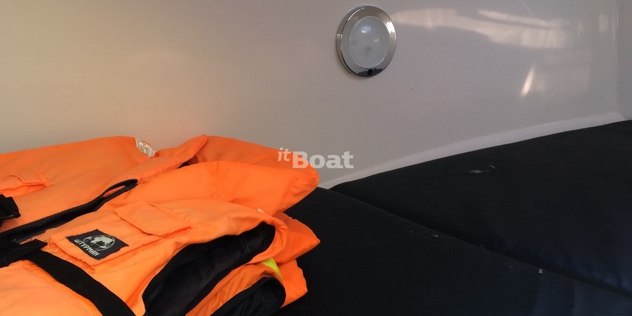 Silver Condor Star cabin 730