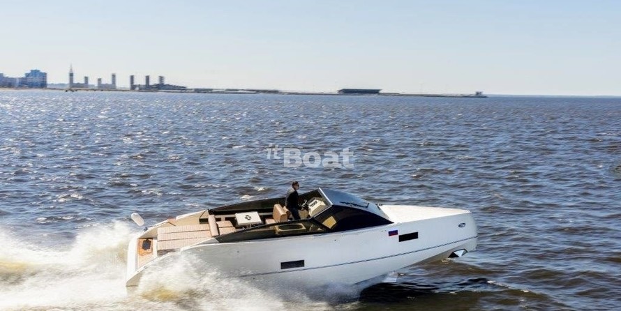 Velvette Cruiser 33 Intelligent