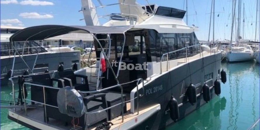 Cobra Yachts 33