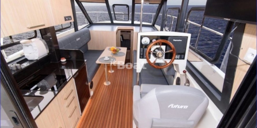 Cobra Yachts 33