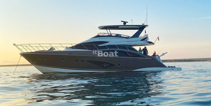 Marquis 630 Sport Yacht