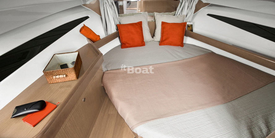 Beneteau Antares 8.80