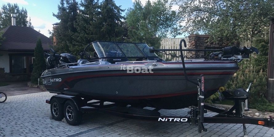 Tracker Targa V-18 WT