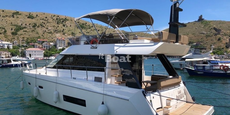 Sealine F490