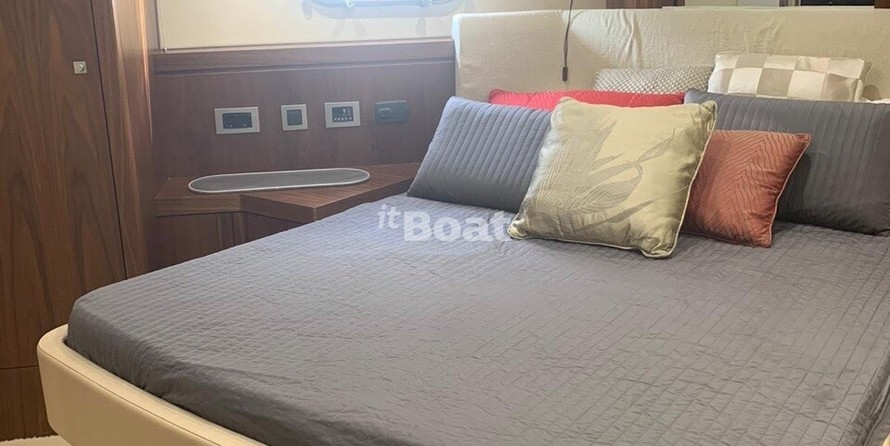 Sunseeker 73 Manhattan