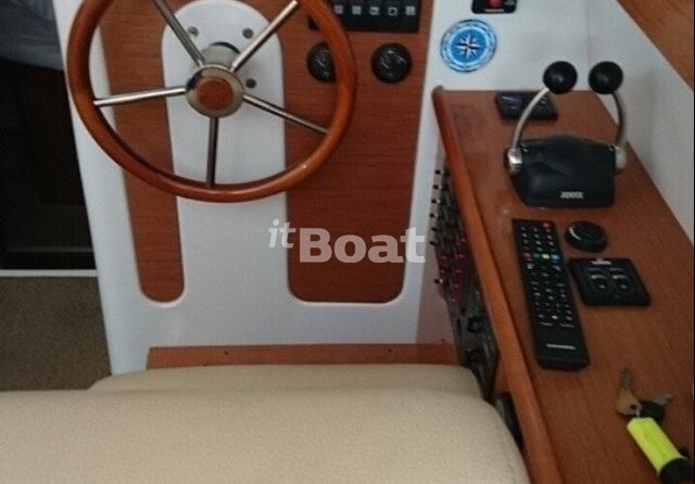 Beneteau Antares 12
