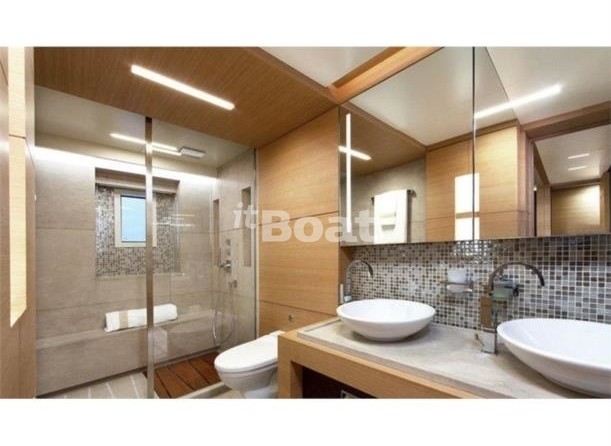 Benetti Classic Supreme 132