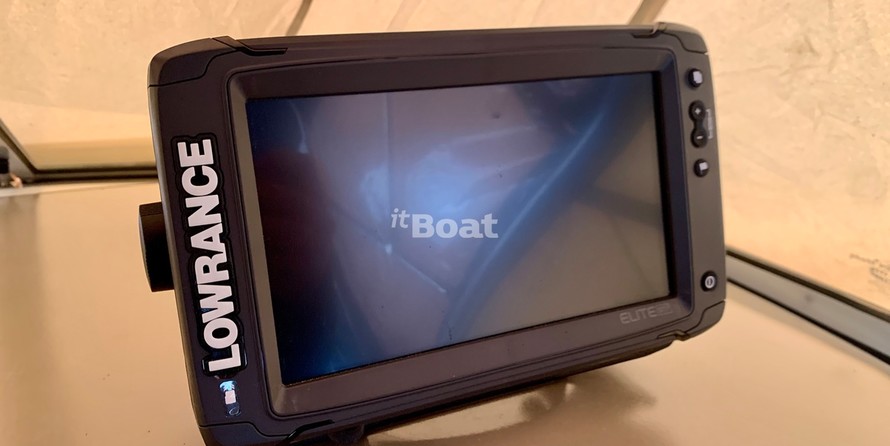 Sea ray 215 express cruiser