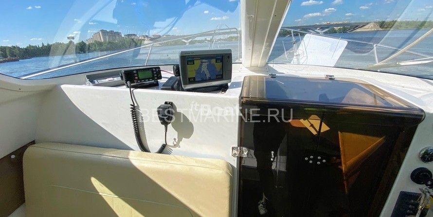 Corvet 750