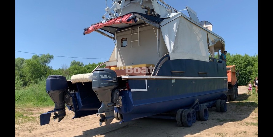 The Houseboat Migrant