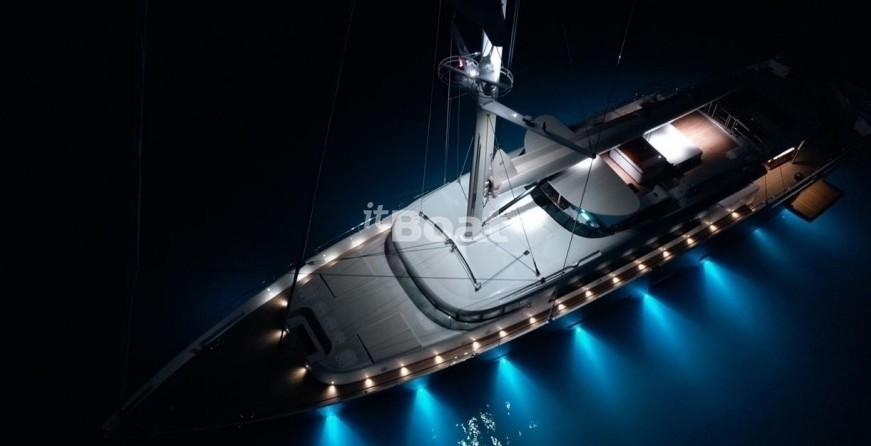 Mengi-Yay Yachts 40M SERENITY