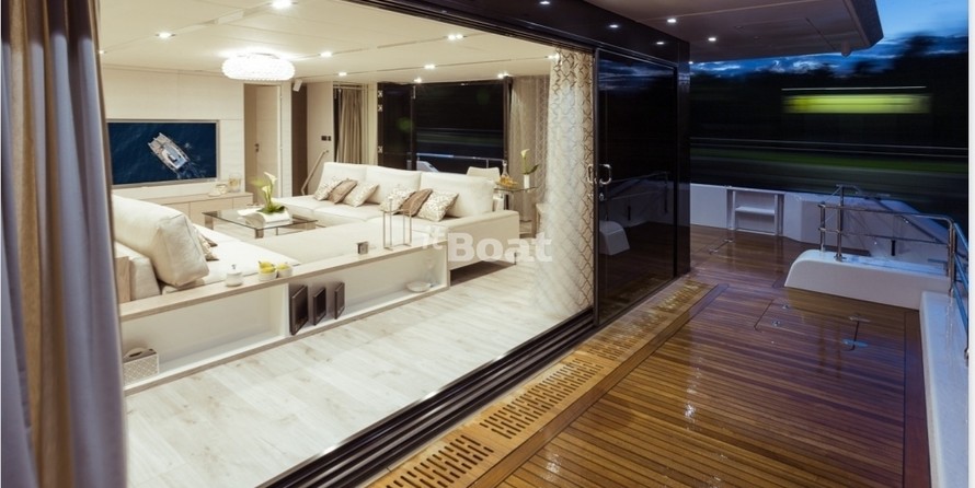 Sunreef 68 Supreme Power