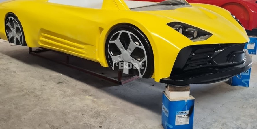 Custom Boats Ginton 61