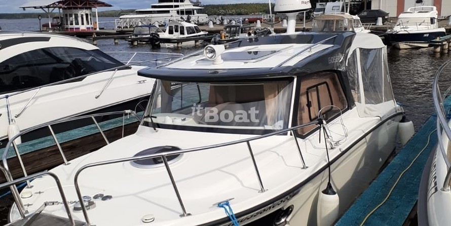 Velvette Cabin 23 Active Sedan