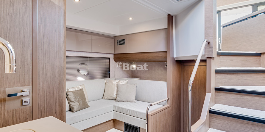 Beneteau Gran Turismo 50 Sport fly