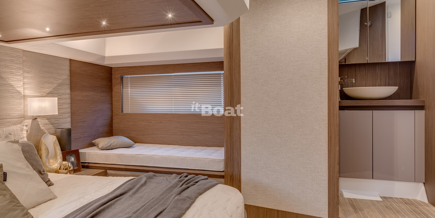 Beneteau Gran Turismo 50 Sport fly