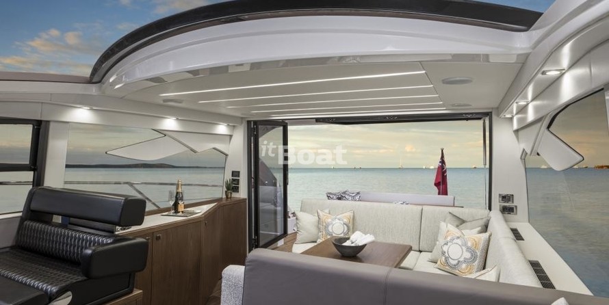 Sunseeker Predator 50