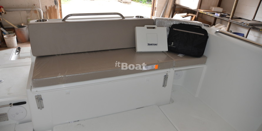 Beneteau Antares 7 OB