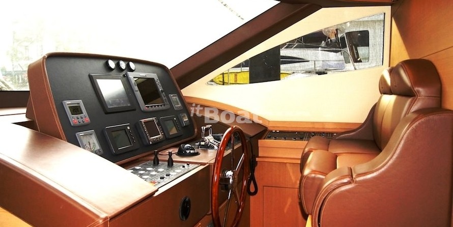 Evo Yachts Deauville 76