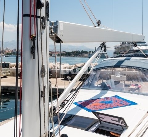 Beneteau Oceanis 60