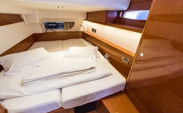 Beneteau Oceanis 60