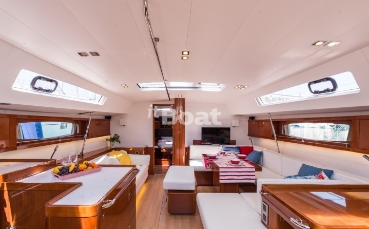 Beneteau Oceanis 60
