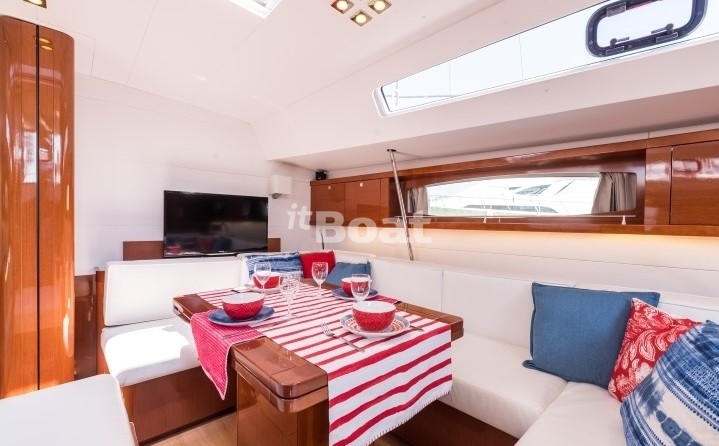 Beneteau Oceanis 60