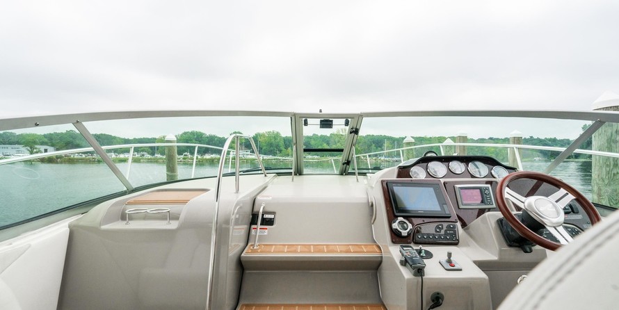 Sea Ray 350 Sundancer