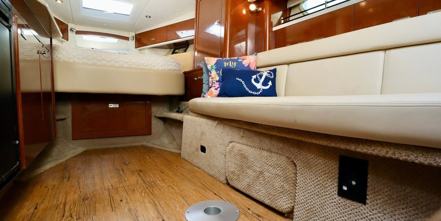 Sea Ray 350 Sundancer