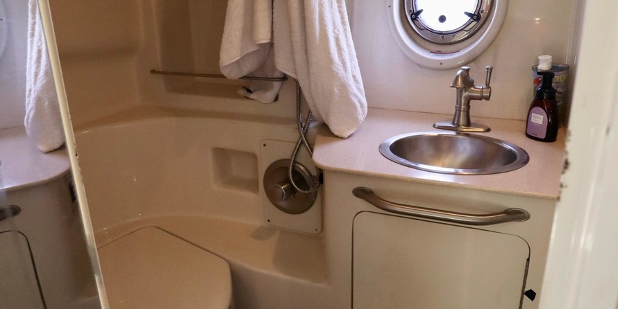 Sea Ray 350 Sundancer