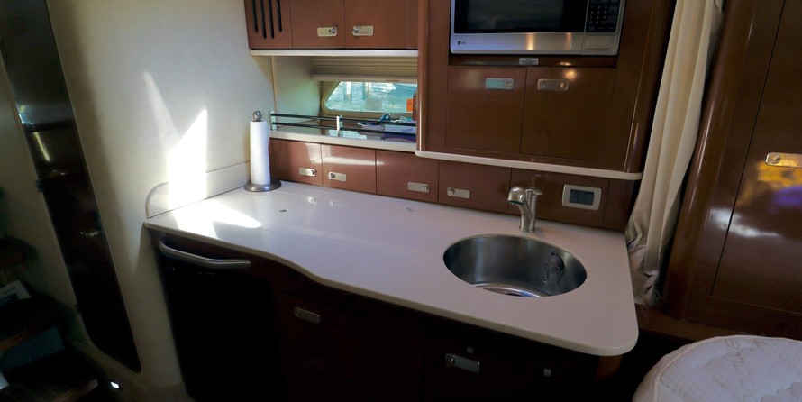 Sea Ray 350 Sundancer