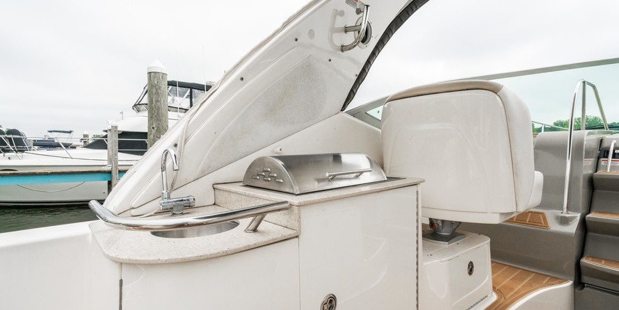 Sea Ray 350 Sundancer
