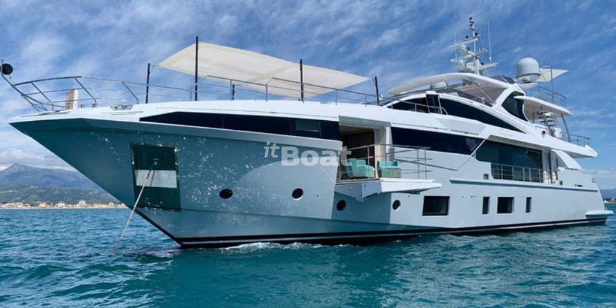 Azimut Grande 35 metri