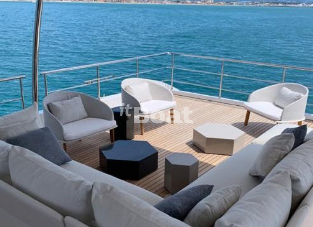 Azimut Grande 35 metri