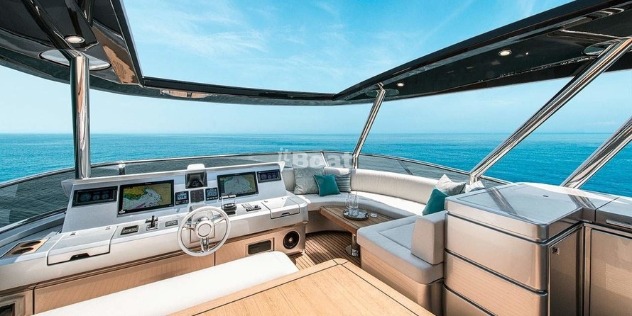 Monte Carlo Yachts 76