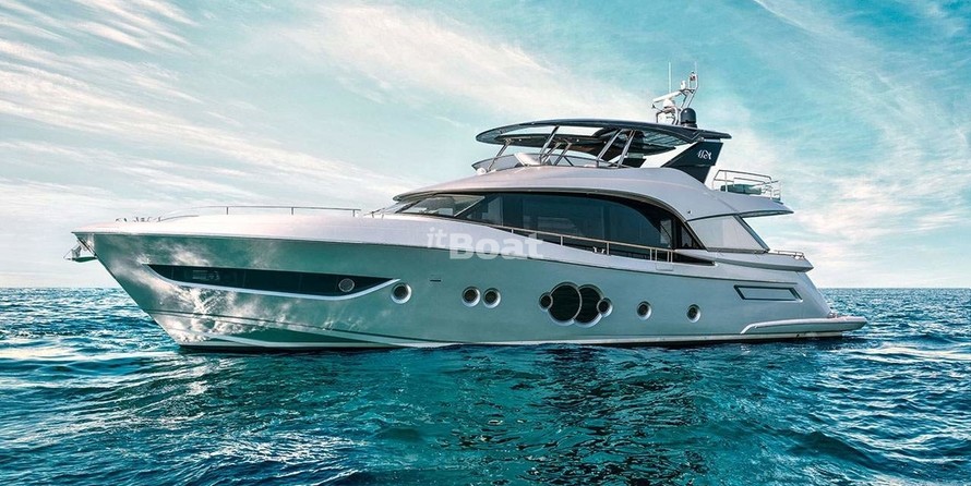 Monte Carlo Yachts 76