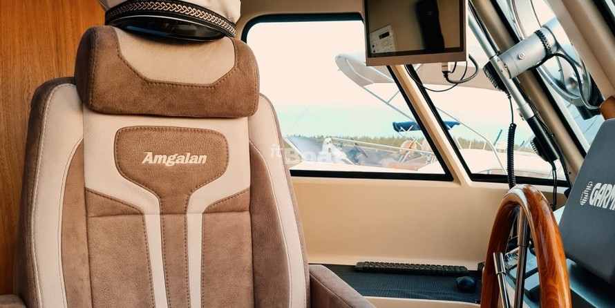 Custom Boats Ginton 61