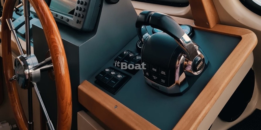 Custom Boats Ginton 61