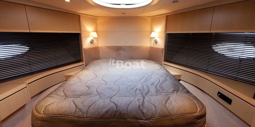 Princess Yachts Princess V62