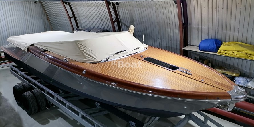 Riva 33 Aquariva