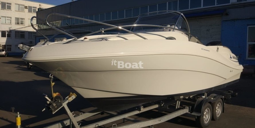 Quicksilver Activ 675 Open