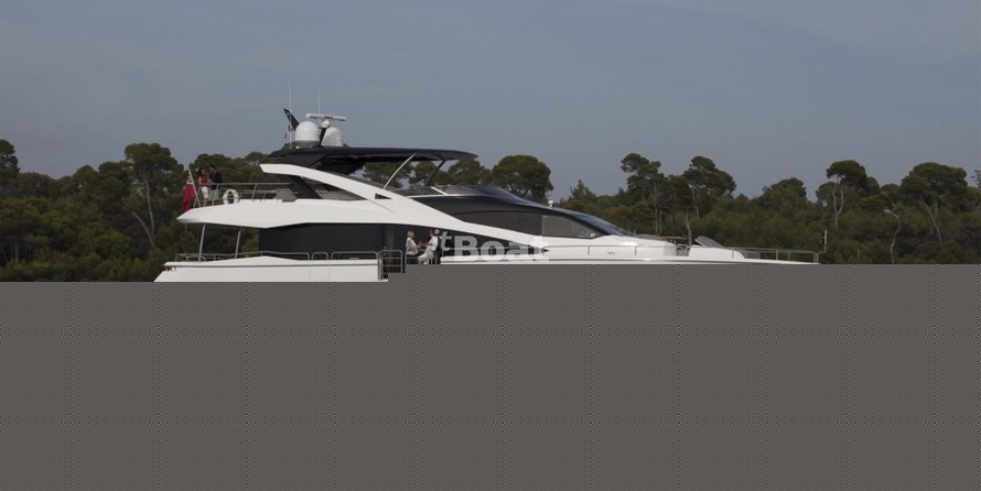 Sunseeker 86 Yacht