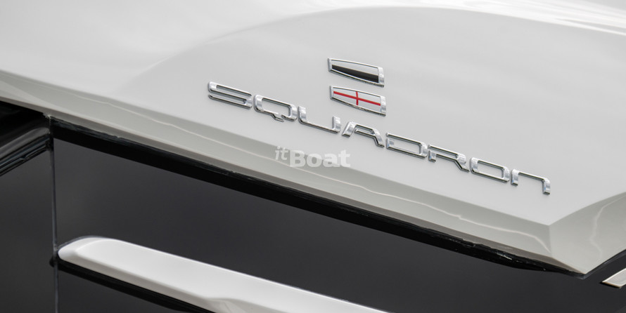 Fairline 68 Squadron