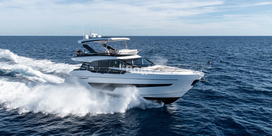 Fairline 68 Squadron