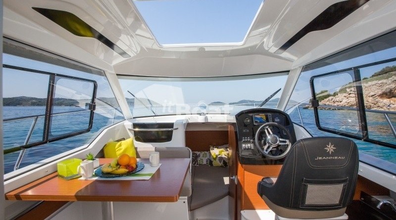 Jeanneau Merry Fisher 795