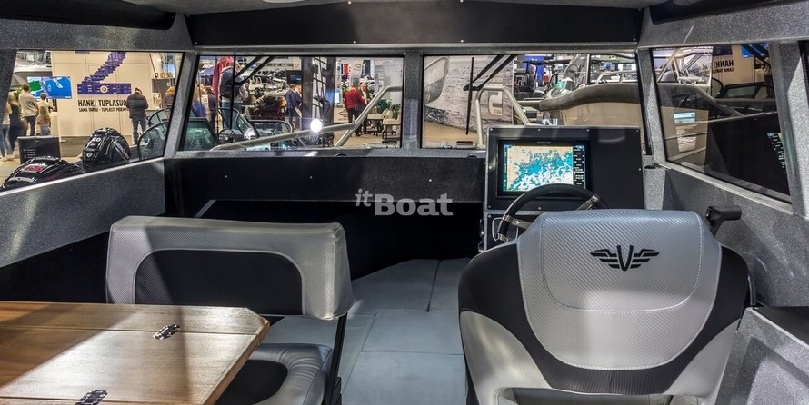 Zodiac N-ZO 700 Cabin