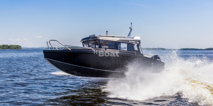 Zodiac N-ZO 700 Cabin